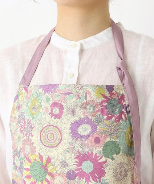 212 KITCHEN STORE / トゥーワントゥーキッチン ストア インテリア・生活雑貨・ホビー・ステーショナリー | エプロン スモールスザンナ PU ＜フローレットロンドン＞ | 詳細4