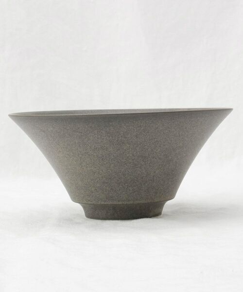 212 KITCHEN STORE / トゥーワントゥーキッチン ストア 食器 | うつろい 反り深口丼 瀬戸黒 | 詳細2