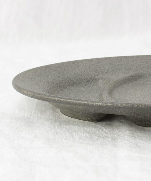 212 KITCHEN STORE / トゥーワントゥーキッチン ストア 食器 | うつろい 仕切り皿 瀬戸黒 | 詳細5