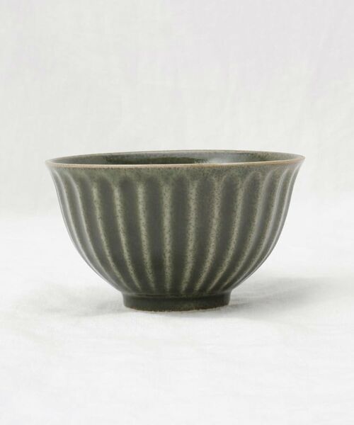212 KITCHEN STORE / トゥーワントゥーキッチン ストア 食器 | ケイプ 削ぎ茶碗 オリベグリーン | 詳細2
