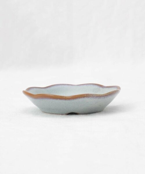 212 KITCHEN STORE / トゥーワントゥーキッチン ストア 食器 | ケイプ 梅形豆皿 ライトグレー | 詳細2