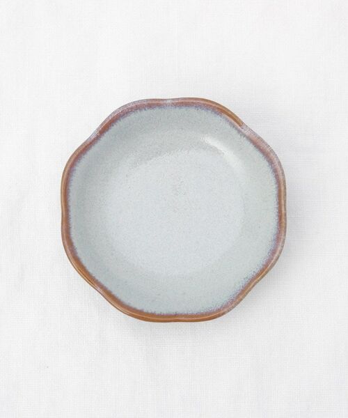 212 KITCHEN STORE / トゥーワントゥーキッチン ストア 食器 | ケイプ 梅形豆皿 ライトグレー | 詳細3