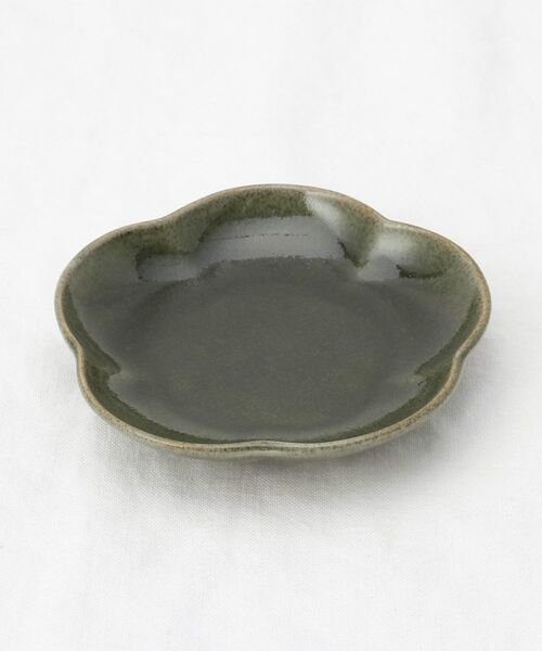 212 KITCHEN STORE / トゥーワントゥーキッチン ストア 食器 | ケイプ 梅形小皿 オリベグリーン | 詳細1
