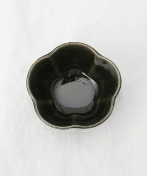 212 KITCHEN STORE / トゥーワントゥーキッチン ストア 食器 | ケイプ 梅形小鉢 オリベグリーン | 詳細3