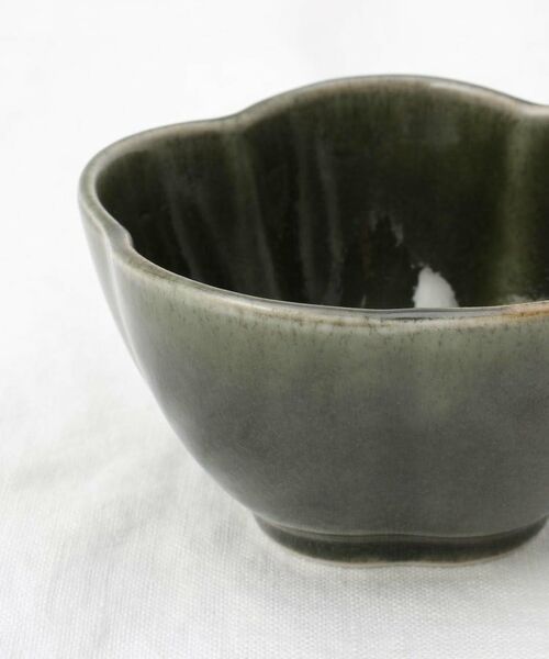 212 KITCHEN STORE / トゥーワントゥーキッチン ストア 食器 | ケイプ 梅形小鉢 オリベグリーン | 詳細5