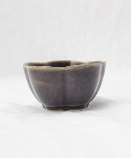 212 KITCHEN STORE / トゥーワントゥーキッチン ストア 食器 | ケイプ 梅形小鉢 レーズンブラウン | 詳細2