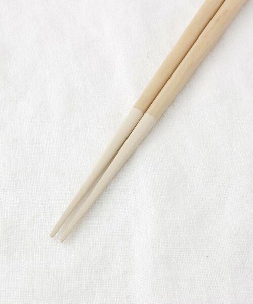 212 KITCHEN STORE / トゥーワントゥーキッチン ストア インテリア・生活雑貨・ホビー・ステーショナリー | 若狭塗り 手彫り箸 きなり ＜ハレとケ＞ | 詳細3