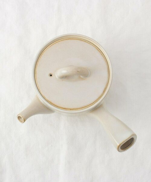 212 KITCHEN STORE / トゥーワントゥーキッチン ストア インテリア・生活雑貨・ホビー・ステーショナリー | 波佐見焼 土もの急須 白 ＜ハレとケ＞ | 詳細4