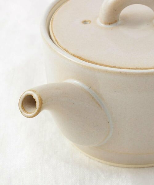 212 KITCHEN STORE / トゥーワントゥーキッチン ストア インテリア・生活雑貨・ホビー・ステーショナリー | 波佐見焼 土もの急須 白 ＜ハレとケ＞ | 詳細9