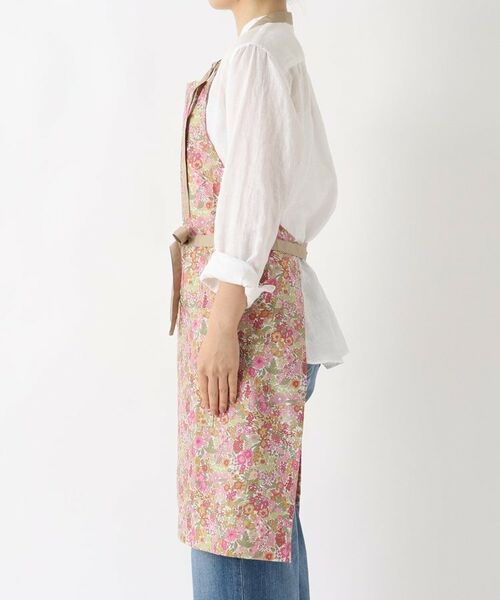 212 KITCHEN STORE / トゥーワントゥーキッチン ストア インテリア・生活雑貨・ホビー・ステーショナリー | エプロン マーガレットアニー PK ＜フローレットロンドン ＞ | 詳細2