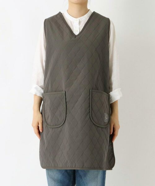 212 KITCHEN STORE / トゥーワントゥーキッチン ストア インテリア・生活雑貨・ホビー・ステーショナリー | カリダ 裏ボアVネックエプロン CH | 詳細1