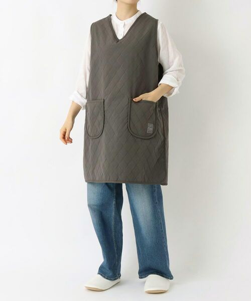 212 KITCHEN STORE / トゥーワントゥーキッチン ストア インテリア・生活雑貨・ホビー・ステーショナリー | カリダ 裏ボアVネックエプロン CH | 詳細12