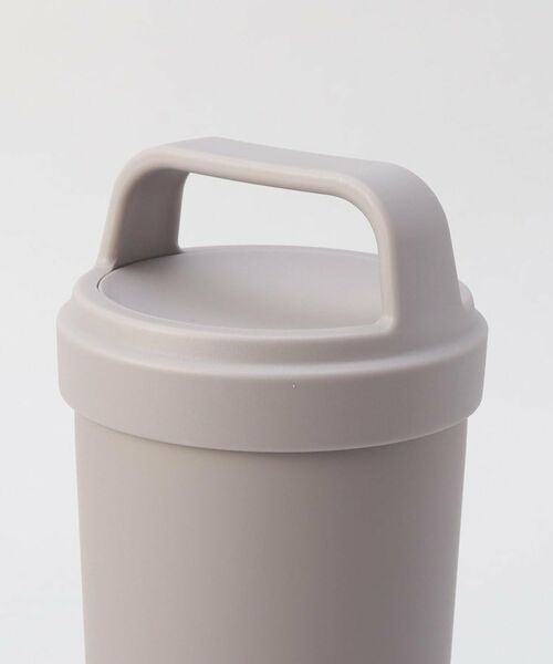 212 KITCHEN STORE / トゥーワントゥーキッチン ストア グラス・マグカップ | holms ハンドル付きタンブラー 500 ダークグレー | 詳細3