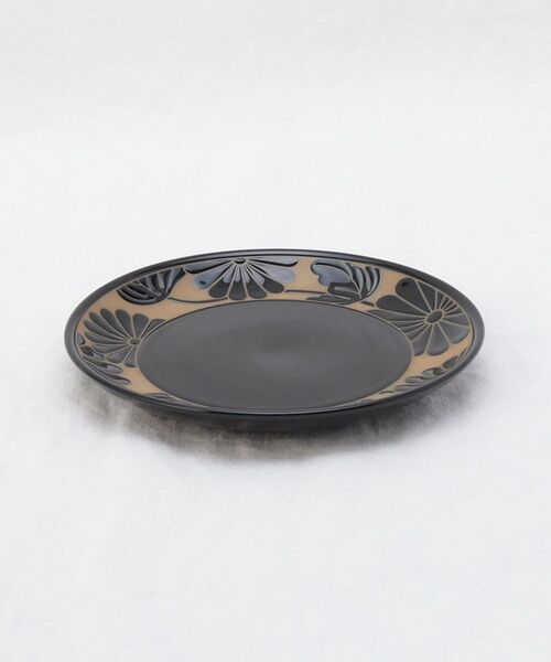212 KITCHEN STORE / トゥーワントゥーキッチン ストア 食器 | ROOTS 季 菊 16cm丸皿 | 詳細1