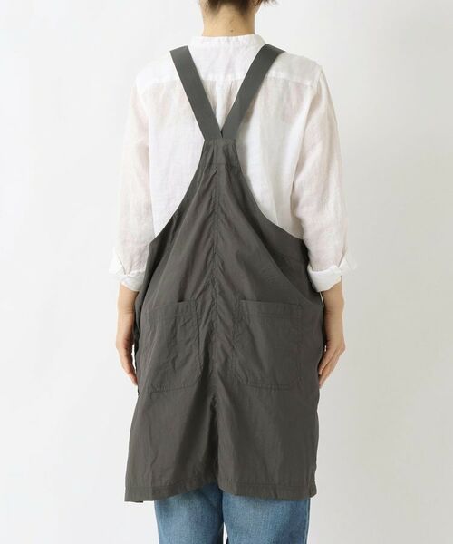 212 KITCHEN STORE / トゥーワントゥーキッチン ストア インテリア・生活雑貨・ホビー・ステーショナリー | 極軽撥水エプロン キテミテ　SUMI GY ＜FABORI ファボリ＞ | 詳細3