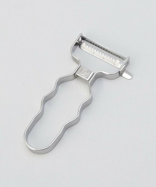 212 KITCHEN STORE / トゥーワントゥーキッチン ストア キッチンツール | Simple Use 波型グリップステンレス製千切りピーラー（その他）