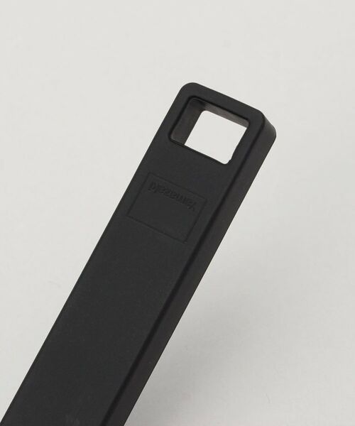 212 KITCHEN STORE / トゥーワントゥーキッチン ストア インテリア・インテリア雑貨 | マグネットハンドル付シリコーンスポンジ BK 山崎実業 ＜tower タワー＞ | 詳細3