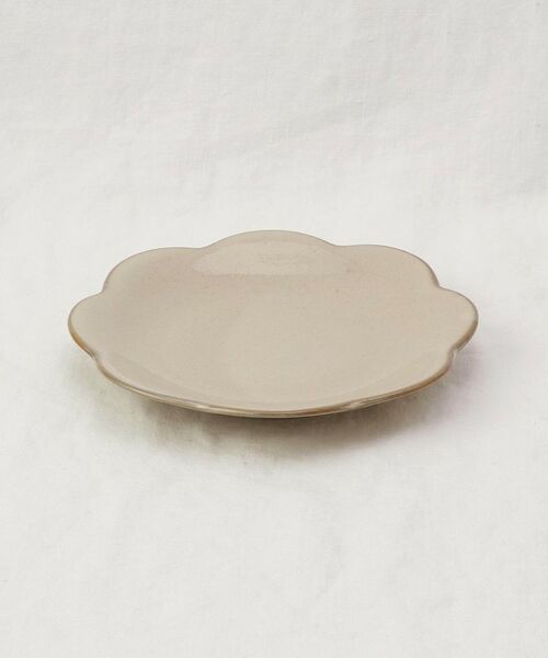 212 KITCHEN STORE / トゥーワントゥーキッチン ストア 食器 | 和花 中皿 生成 | 詳細1