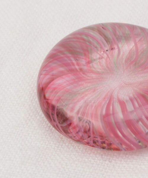 212 KITCHEN STORE / トゥーワントゥーキッチン ストア インテリア・生活雑貨・ホビー・ステーショナリー | 津軽びいどろ 六の色 箸置 花 | 詳細4