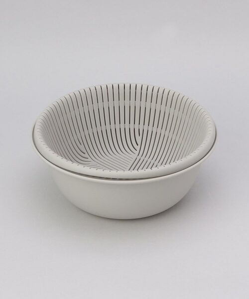 212 KITCHEN STORE / トゥーワントゥーキッチン ストア キッチンツール | きほんの道具 ザルボウル２点セット 18cm GY ＜marna  マーナ＞ | 詳細6