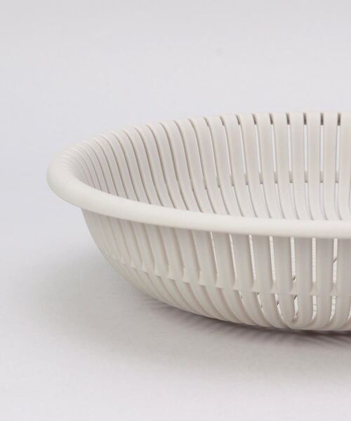 212 KITCHEN STORE / トゥーワントゥーキッチン ストア キッチンツール | きほんの道具 ザルボウル３点セット 18cm GY ＜marna  マーナ＞ | 詳細6