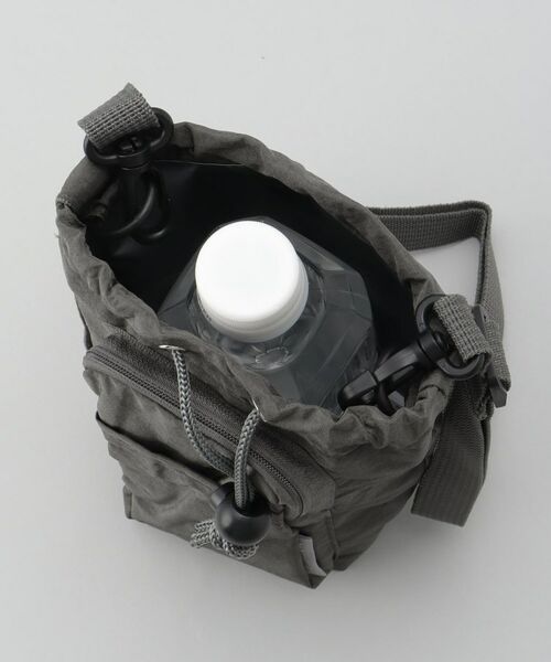 212 KITCHEN STORE / トゥーワントゥーキッチン ストア バッグ | クーラーボトルホルダーサコッシュ　チャコールブラック ＜MOTTERU モッテル＞ | 詳細7