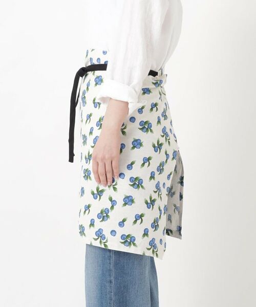 212 KITCHEN STORE / トゥーワントゥーキッチン ストア インテリア・生活雑貨・ホビー・ステーショナリー | ベリーフィールド ギャルソンエプロン NT | 詳細2