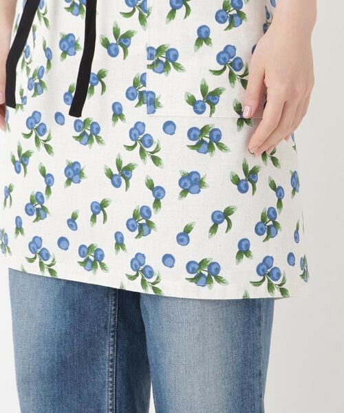 212 KITCHEN STORE / トゥーワントゥーキッチン ストア インテリア・生活雑貨・ホビー・ステーショナリー | ベリーフィールド ギャルソンエプロン NT | 詳細6