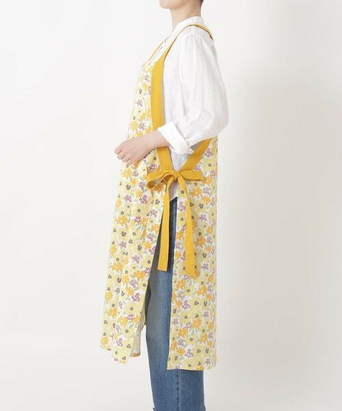 212 KITCHEN STORE / トゥーワントゥーキッチン ストア インテリア・生活雑貨・ホビー・ステーショナリー | ブルームエプロン YELLOW | 詳細2