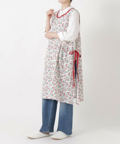 212 KITCHEN STORE / トゥーワントゥーキッチン ストア インテリア・生活雑貨・ホビー・ステーショナリー | ベリーリーフエプロン RED | 詳細11