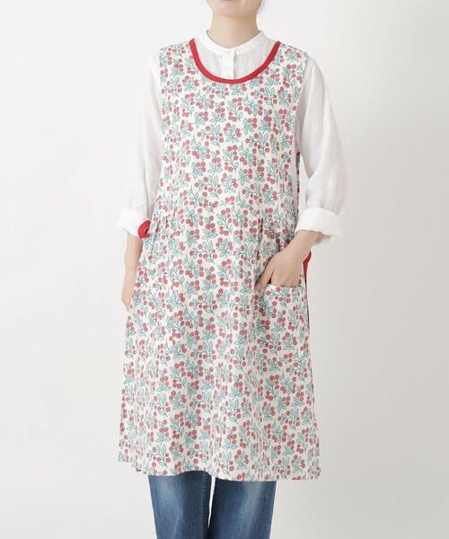 212 KITCHEN STORE / トゥーワントゥーキッチン ストア インテリア・生活雑貨・ホビー・ステーショナリー | ベリーリーフエプロン RED（その他）
