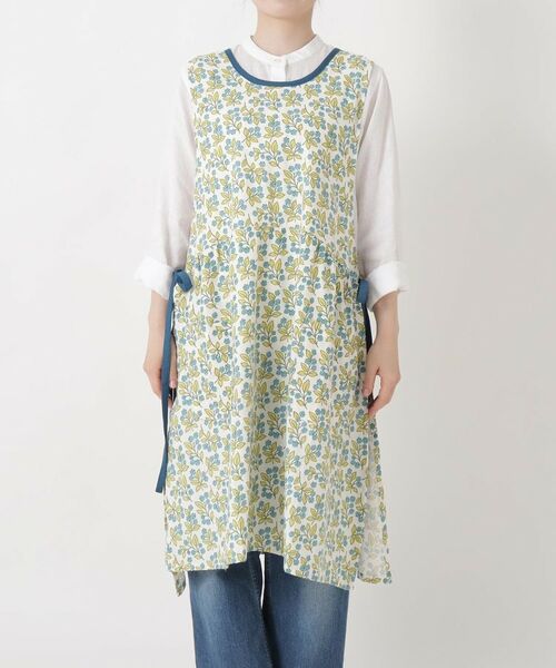 212 KITCHEN STORE / トゥーワントゥーキッチン ストア インテリア・生活雑貨・ホビー・ステーショナリー | ベリーリーフエプロン BLUE | 詳細1