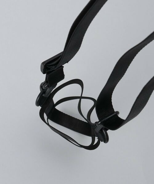 212 KITCHEN STORE / トゥーワントゥーキッチン ストア インテリア・生活雑貨・ホビー・ステーショナリー | 伸縮ボトルホルダー maneuver BK | 詳細5