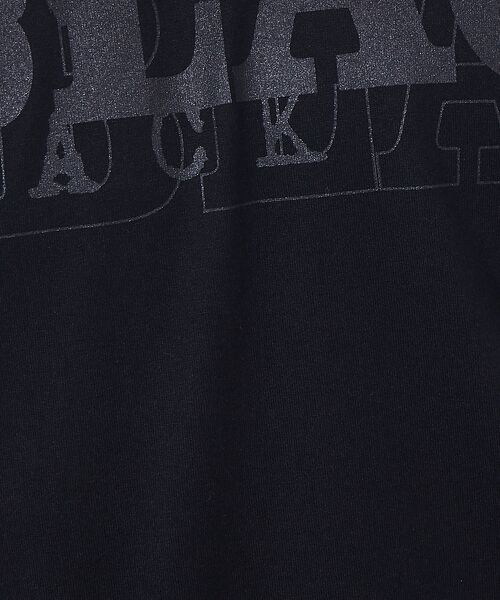 5351POUR LES HOMMES / 5351プール・オム Tシャツ | フリーブラックタイポ クルーネック半袖T シャツ | 詳細11