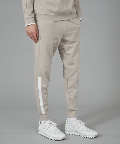 5351POUR LES HOMMES / 5351プール・オム その他パンツ | サイドラインジョグパンツ(グレージュ)
