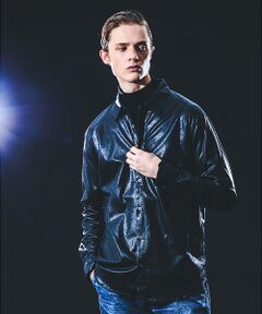 5351POUR LES HOMMES / 5351プール・オム シャツ・ブラウス | エンボスプリント レザータッチ アラベスク柄 長袖シャツ