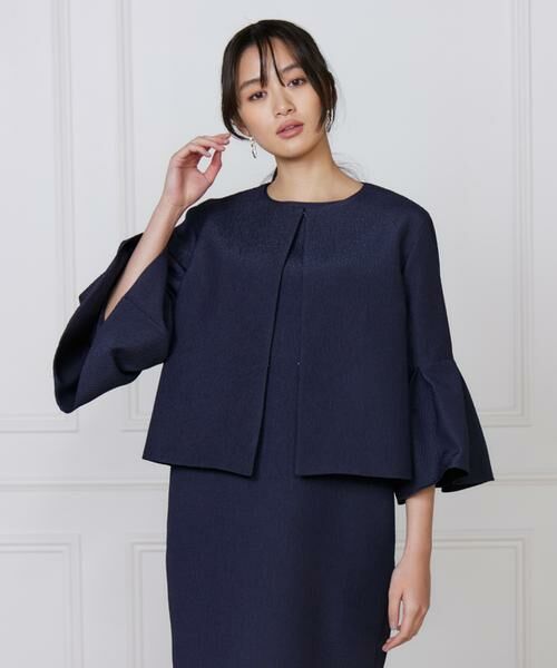 7-IDconcept / セブンアイディーコンセプト ノーカラージャケット | タックフレアースリーブジャケット（ネイビー）