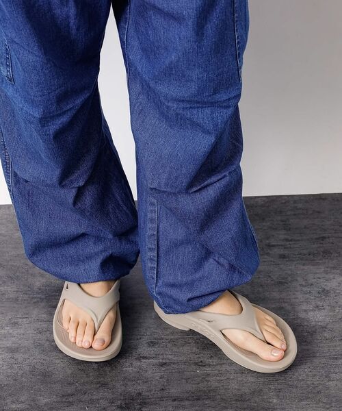 ABAHOUSE / アバハウス サンダル | 【OOFOS/ウーフォス】OORIGINAL/ウーオリジナル【予約】 | 詳細16