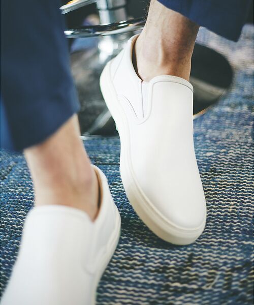 ABAHOUSE / アバハウス シューズ | 【定番】ネオレザー ローカット スリッポン/スニーカー(ホワイト)