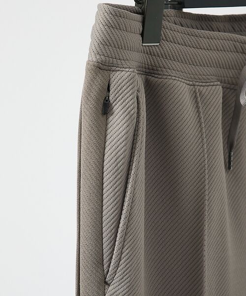 ABAHOUSE / アバハウス パンツ | 【セットアップ対応】カルゼダンボール ピンタック ジョガーパンツ / イージー | 詳細17