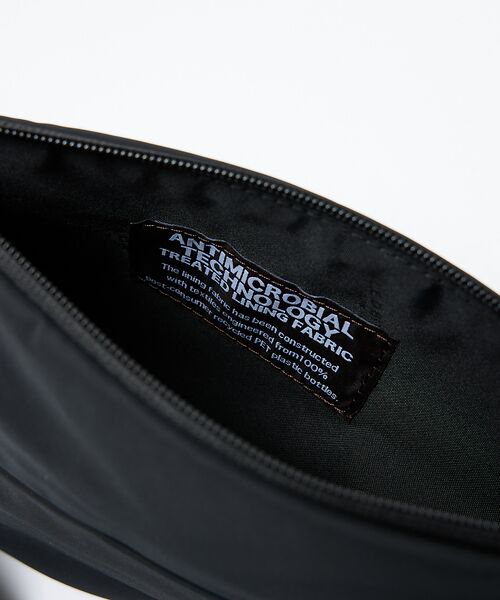 ABAHOUSE / アバハウス メッセンジャーバッグ・ウエストポーチ | 【L.E.D.BITES】アシンメトリーボディバッグ　ボンディングナイロン　B- | 詳細16