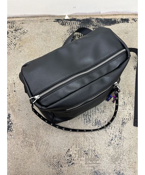 ABAHOUSE / アバハウス メッセンジャーバッグ・ウエストポーチ | 【cheek / チーク】studs body bag/ショルダーバッグ/ユニセ | 詳細10