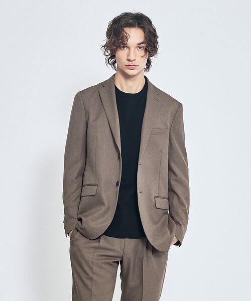 スタイリングの寄りもしくは商品画像