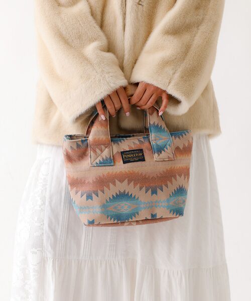 ABAHOUSE/アバハウス 【PENDLETON/ペンドルトン】FLANNEL TOTEBAG/トートバッグ ベージュ F ABAHOUSE/アバハウス 【PENDLETON/ペンドルトン】FLANNEL TOTEBAG/トートバッグ ベージュ F