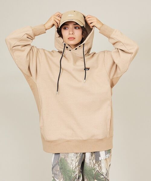 ABAHOUSE / アバハウス パーカー | 【NANGA  /ナンガ】エコハイブリッド ミニボックスロゴ エンブロイダリー（ベージュ）