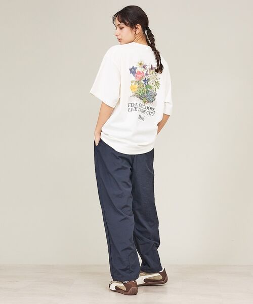 ABAHOUSE / アバハウス Tシャツ | 【NANGA / ナンガ】Back Flower Print T-Shirt / | 詳細1