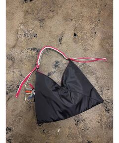 【cheek/チーク】ネオンハンドルトライアングルショルダー/C26002/ショ