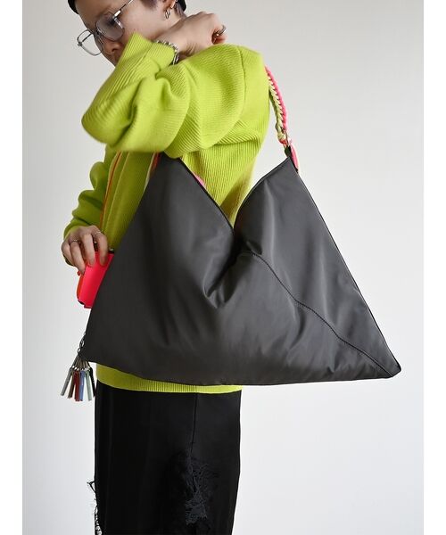 ABAHOUSE / アバハウス ショルダーバッグ | 【cheek/チーク】ネオンハンドルトライアングルショルダー/C26002/ショ | 詳細11