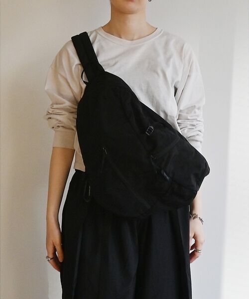 ABAHOUSE / アバハウス ショルダーバッグ | 【NoiR/ノワール】Lightslingbag/ライトスリングバッグ/N260（ブラック系その他2）