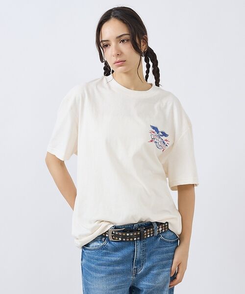 ABAHOUSE / アバハウス Tシャツ | 【DEUS / デウス】CLAW-SOME WHIZZ ワンポイント / バック | 詳細1